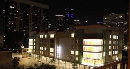 The Downtown Life Experience in Fall