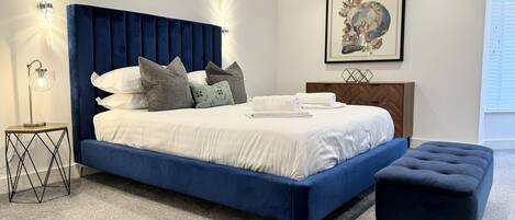 Classic-talo | 3 makuuhuonetta, äänieristys, silitysrauta/-lauta, ilmainen Wi-Fi