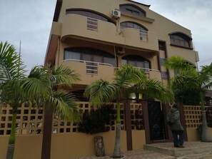Garden - Lidias Guest House (Maputo)