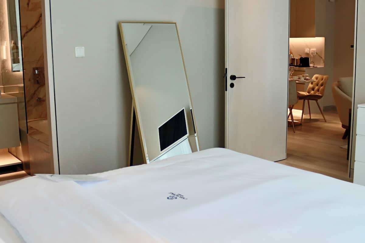 Signature appartement | 1 slaapkamer, luxe beddengoed, bedden met traagschuimmatras