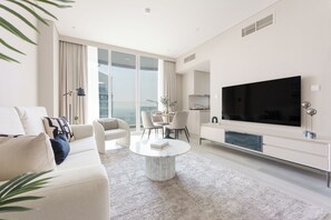 Smart TV - Condor Marina Star- Casa Royale VH (Dubai)