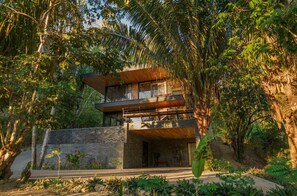 Exterior - Villa del Bosque 3-bedroom Private, Jungle, Deck, Balcony Infinity Pool (Provincia de Puntarenas)