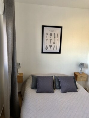 2 habitaciones, tabla de planchar con plancha y wifi gratis