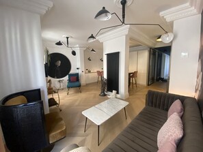 Smart-tv och böcker