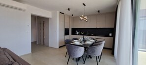 Apartment (Mark 1 - 100 m from sea - A1(6)) | Living area