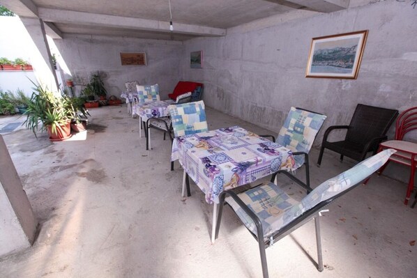 Studio (Ruz - near beach - 7 - SA 105(2)) | Terrace/patio