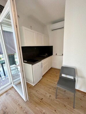 Studio (Denko - right on the beach - SA3(2)) | Cuisine privée