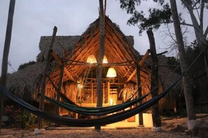 Exterior - Bungalows Suite 2 (Palomino)