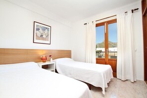 4 habitaciones, tabla de planchar con plancha y wifi gratis 