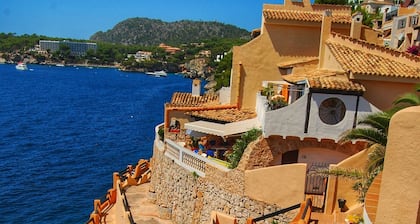 A3527 Ferienwohnung mit Meerblick für 2 Personen in Cala Fornells