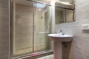 Hair dryer, towels - H2905 Finca Formosa with pool for 6 persons in Cala San Vicente (Cala Sant Vicenç)