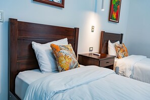 3 Schlafzimmer, Zimmersafe, Bügeleisen/Bügelbrett, Reisekinderbett