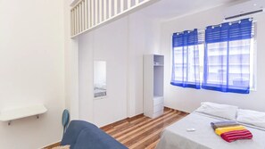 1 bedroom, free WiFi, bed sheets - Studio em Copacabana, Perto da Praia e Metrô (Rio de Janeiro)