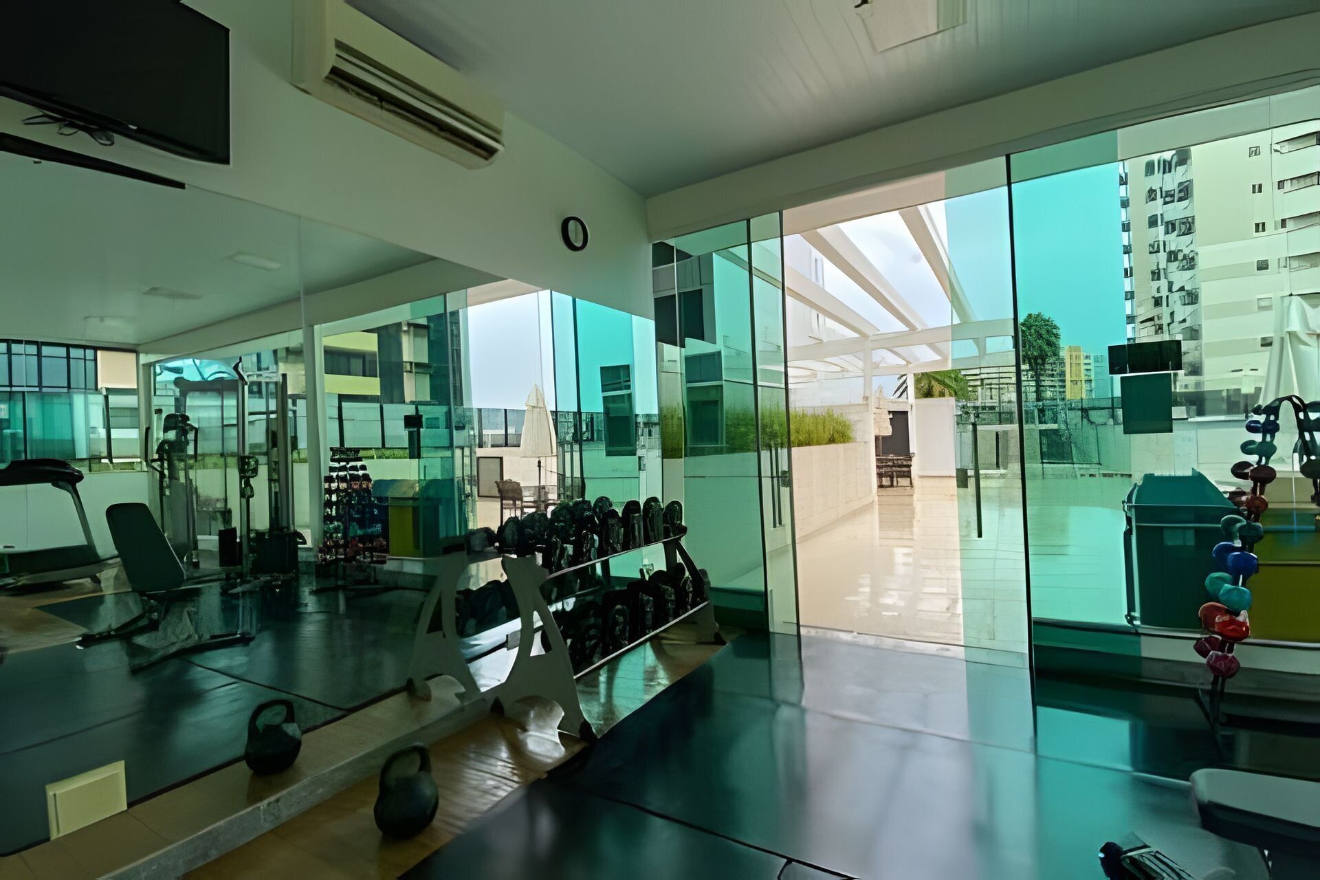 Apartamento básico | Sala de fitness