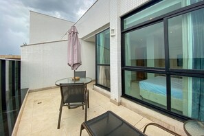 Duplex (506582) | Outdoor dining