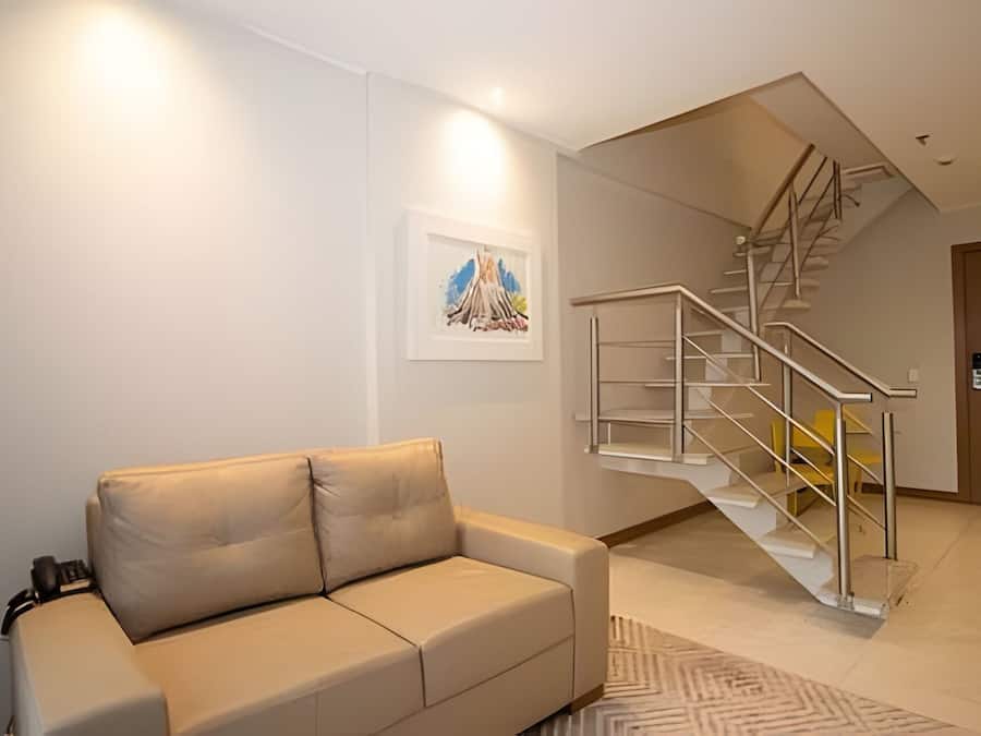 Apartment | Living area | TV