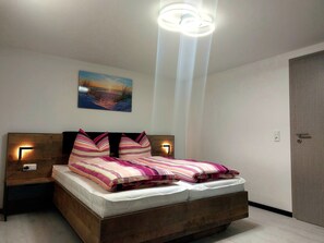 2 bedrooms, WiFi, bed sheets - Ferienwohnung Ostsee (Nienhagen)