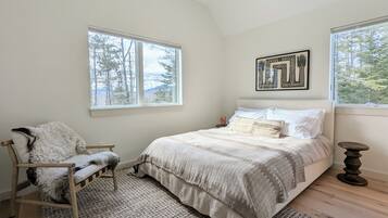 4 chambres, fer et planche à repasser, Wi-Fi, literie fournie