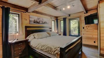 6 bedrooms, iron/ironing board, travel crib, free WiFi