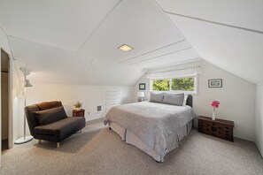 3 slaapkamers, een bureau, gratis wifi, beddengoed
