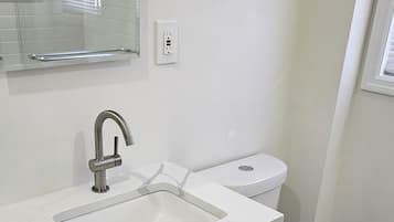 Towels, toilet paper
