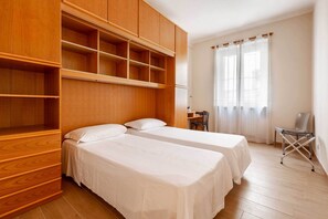 2 bedrooms, iron/ironing board, bed sheets - Balconcino sul Rivellino by BarbarHouse (Gallipoli)