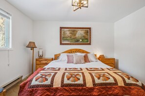 4 chambres, fer et planche à repasser, Wi-Fi, literie fournie