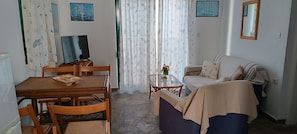 Classic Studio | Living area