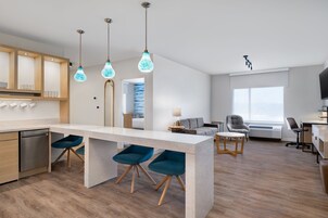 Smart TV 40 pulgadas con canales de televisión digitales, Netflix, Hulu