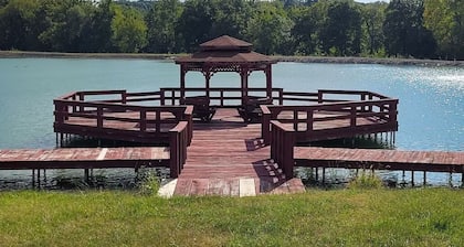 Exclusive 10,000sqft Lodge On Private Resort