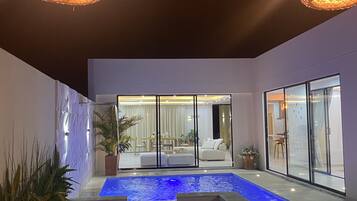 Alberca al aire libre