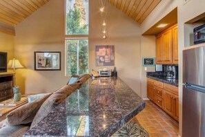 Interior - Views and Privacy (Indian Wells)