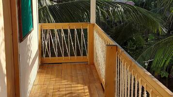 Classic Double Room | Balcony