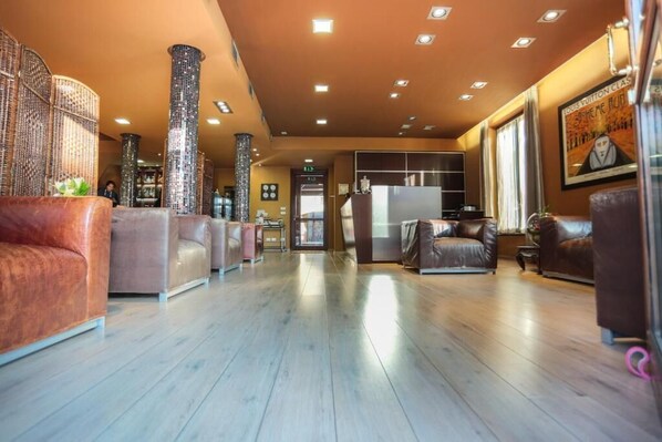 Lobby - Hotel FortyFive (Chivasso)