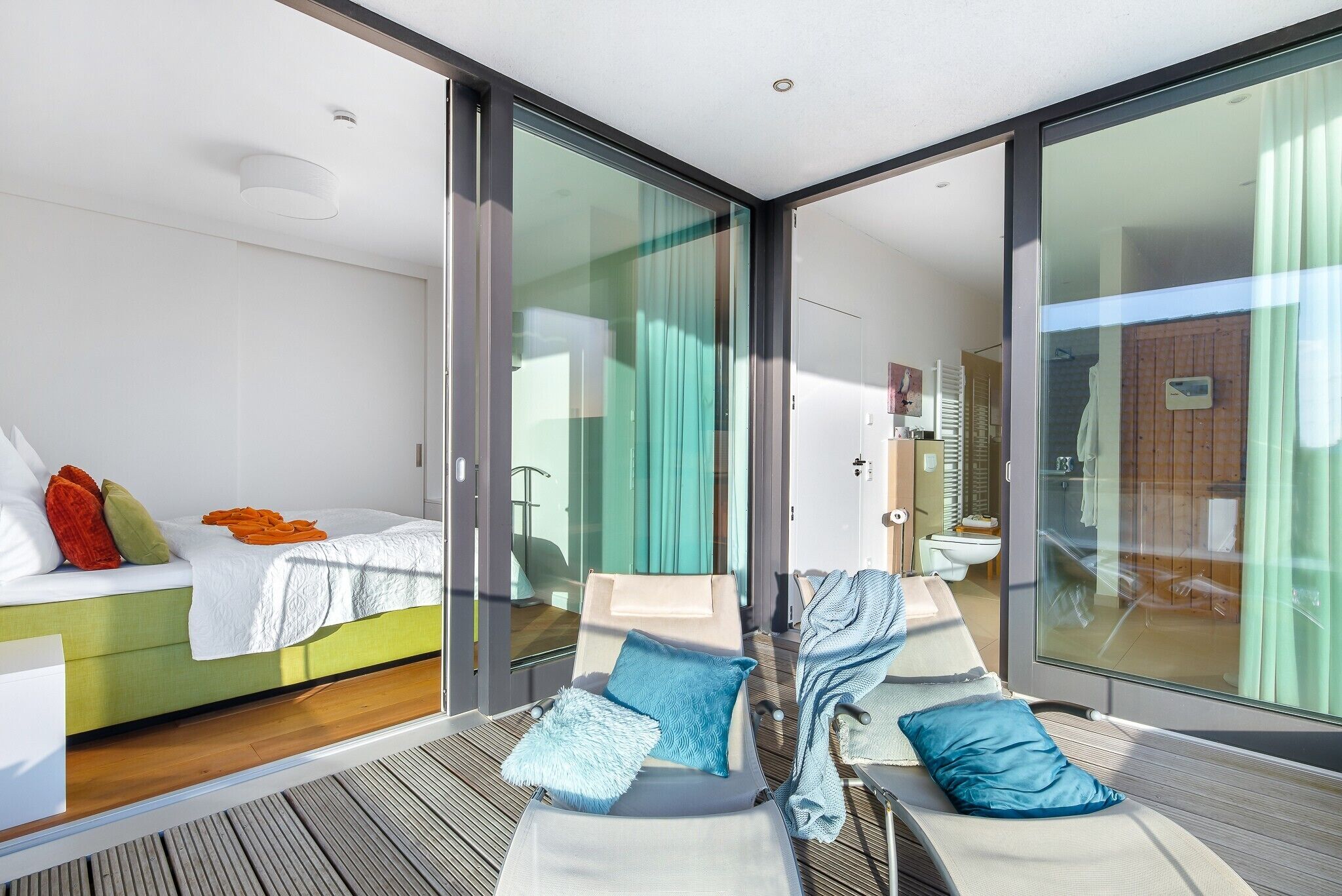 3 chambres, fer et planche à repasser, Wi-Fi gratuit
