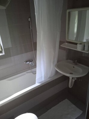 Hair dryer, towels