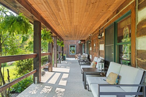 Bittersweet Cottage at The Inn & Spa at Cedar Falls