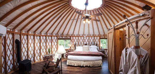 1 bedroom, WiFi, bed sheets - Inn & Spa at Cedar Falls Katydid Yurt (Logan)
