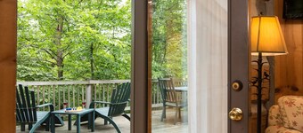 Tree House Cabin Hocking Hills