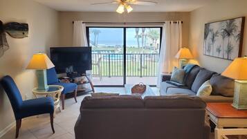 Condo, Multiple Beds, Balcony, Beach View (Summerhouse 433) | Living area | 40-inch flat-screen TV with cable channels, TV