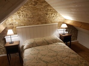 4 chambres, bureau, fer et planche à repasser, Wi-Fi