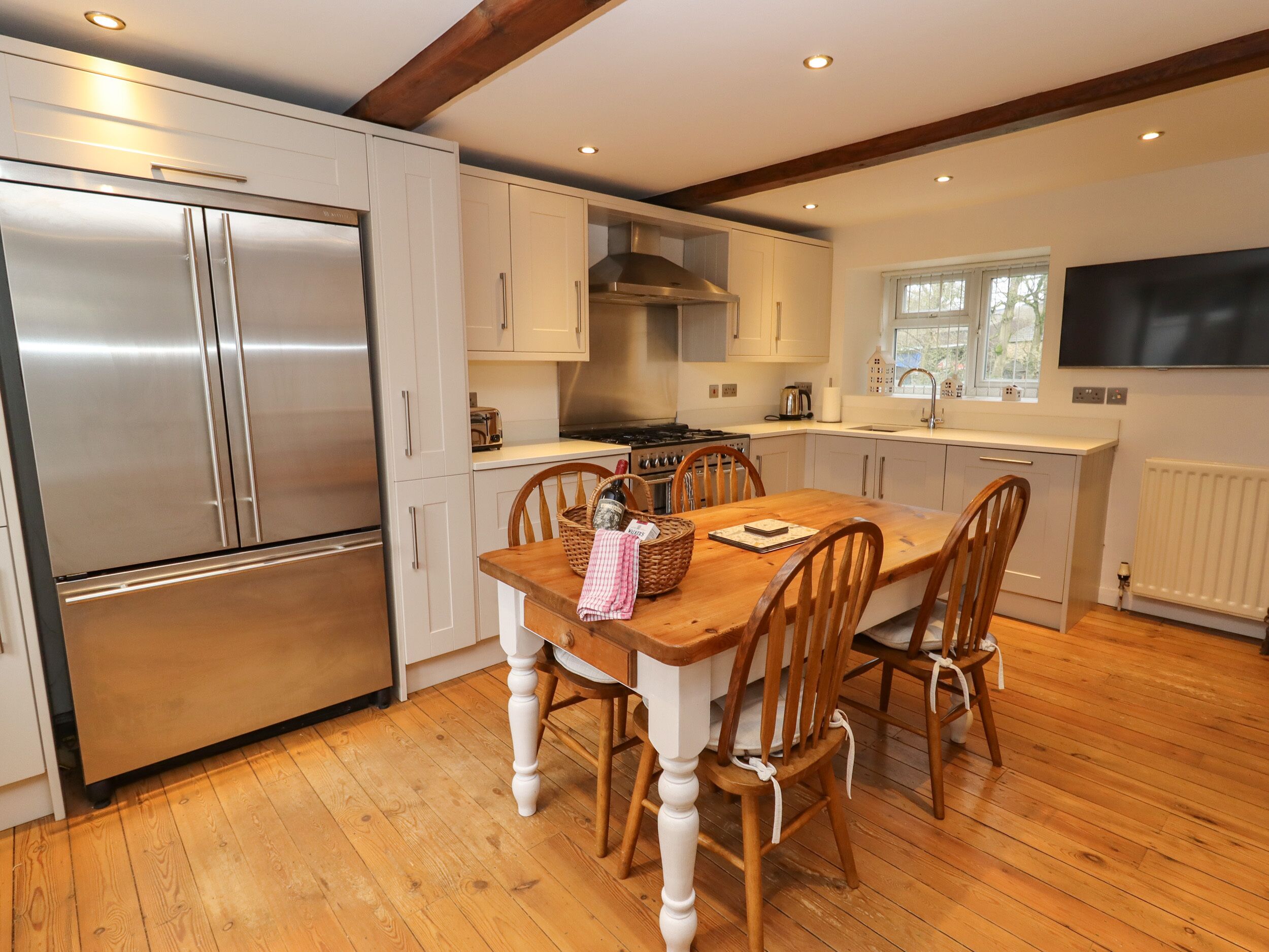 Fridge, dishwasher, electric kettle, toaster