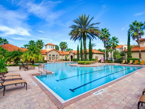 Family Friendly condo @ Tuscana Resort near Disney