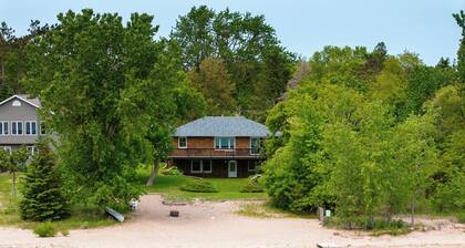 Sandy Shore Lodge- beautiful, private sand beach awaits!