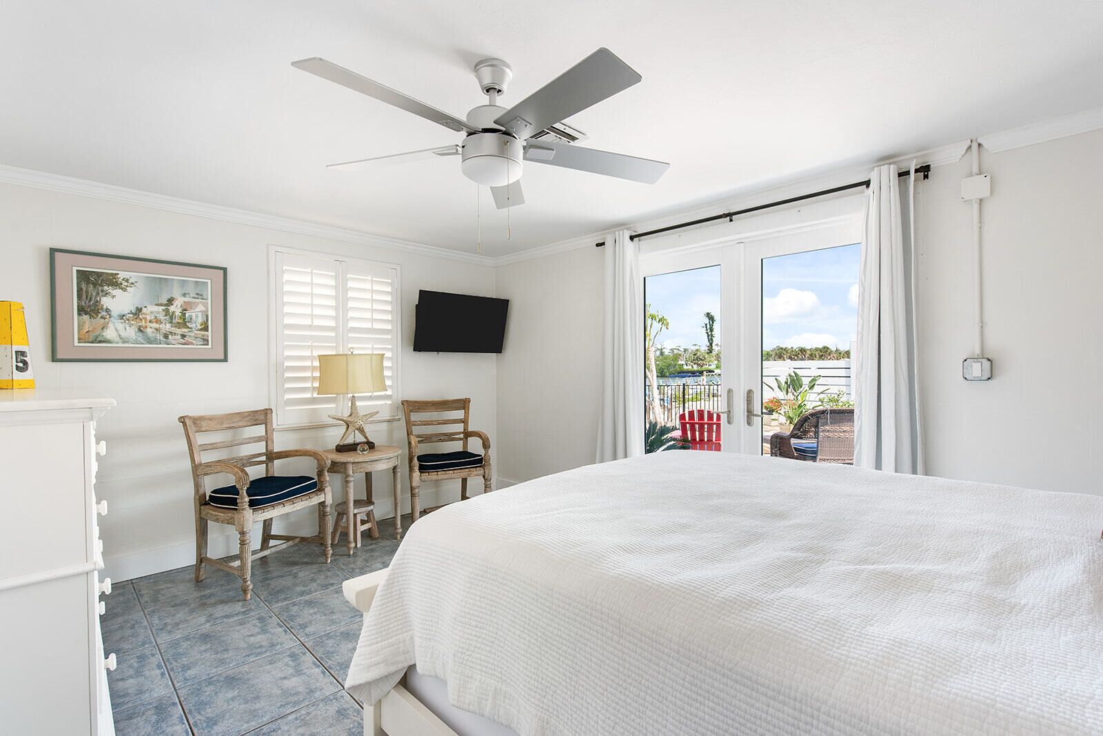 3 habitaciones, wifi gratis y ropa de cama 