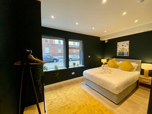 6 bedrooms, iron/ironing board, travel crib, free WiFi