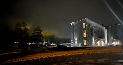 Unique cabin with high standard, view, ski-in/out located at the top of Fagerlia