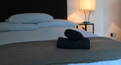 4 bedroom cosy home in solihull