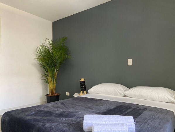 3 sovrum, strykjärn/strykbräda, wi-fi och sängkläder