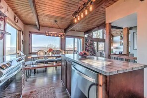 Interior - Amazing Views and Sunsets in a fully remodeled VT home (Andover)